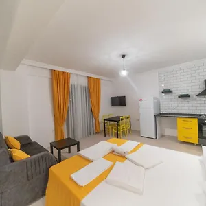 F48 Homes Апартаменты